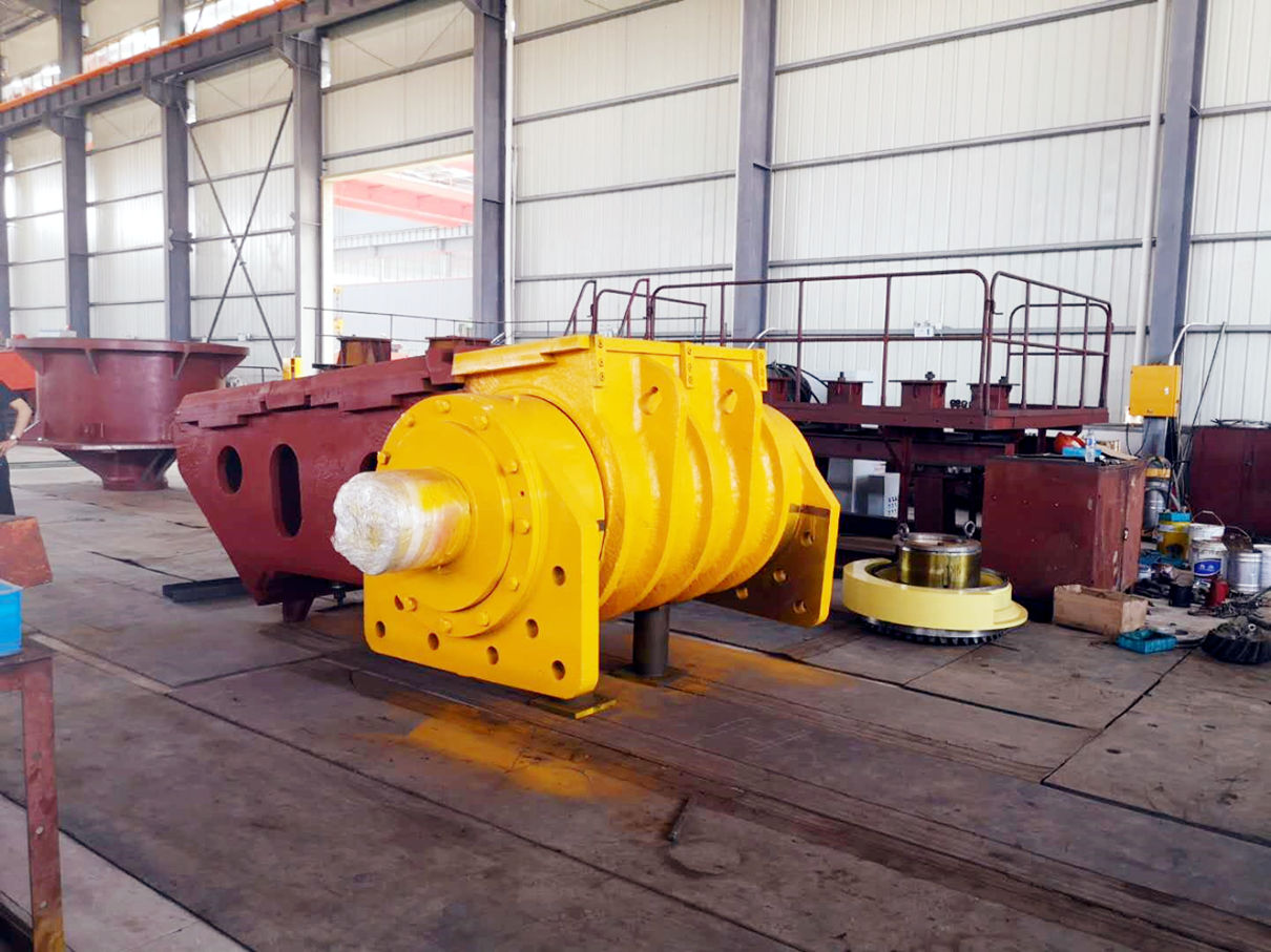 <b>颚式破碎机更换动颚楔块的操作步骤</b>