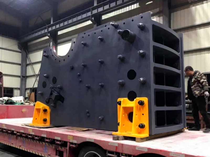 PE颚式破碎机发货 PE颚式破碎机发货